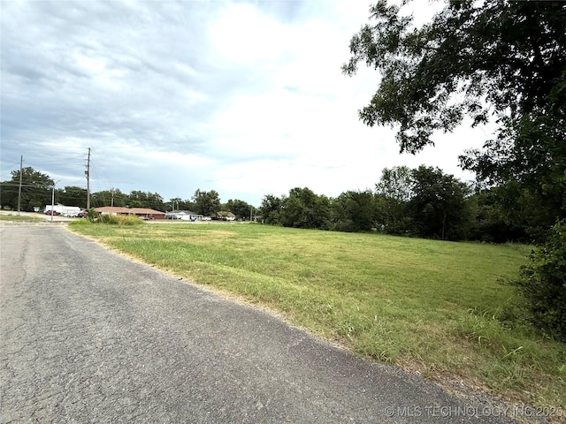 1524 N 1st St, Mcalester, OK 74501 - photo 2