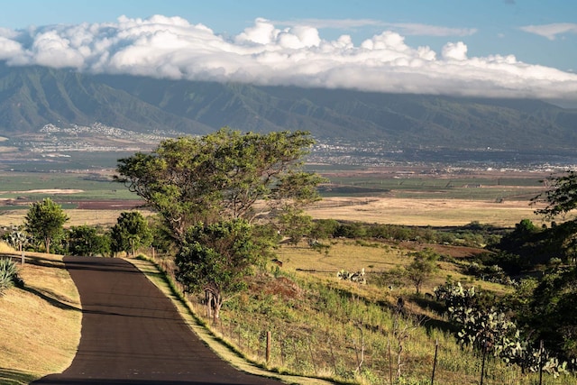 view of mountain feature