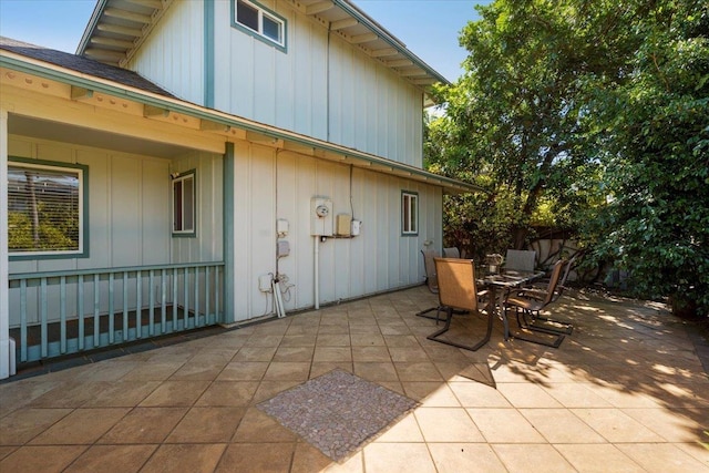 exterior space featuring outdoor dining space