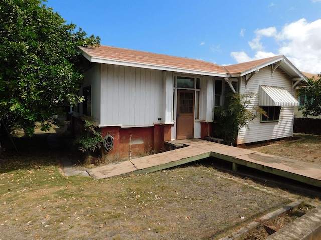 128 Mission St, Wailuku, HI 96793 - view of front facade