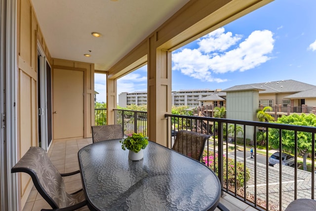 28 Hauwahine Ln Unit F203, Kihei, HI 96753 - balcony with outdoor dining area