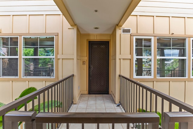 28 Hauwahine Ln Unit F203, Kihei, HI 96753 - property entrance