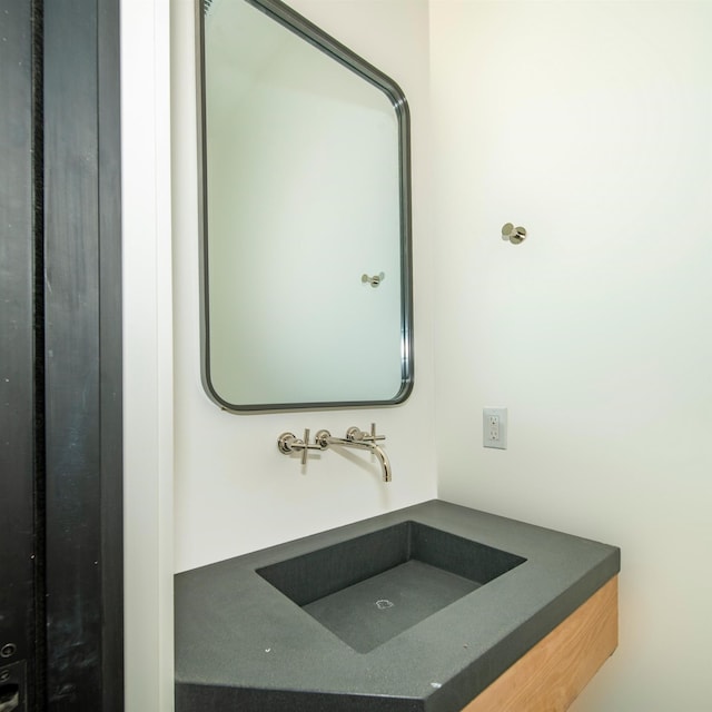 715 Laulama Pl Unit 45, Lahaina, HI 96761 - bathroom featuring vanity
