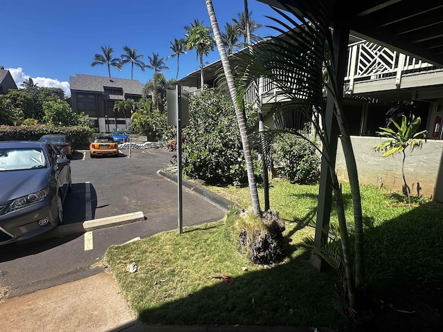 715 S Kihei Rd Unit D143, Kihei, HI 96753 - view of uncovered parking lot