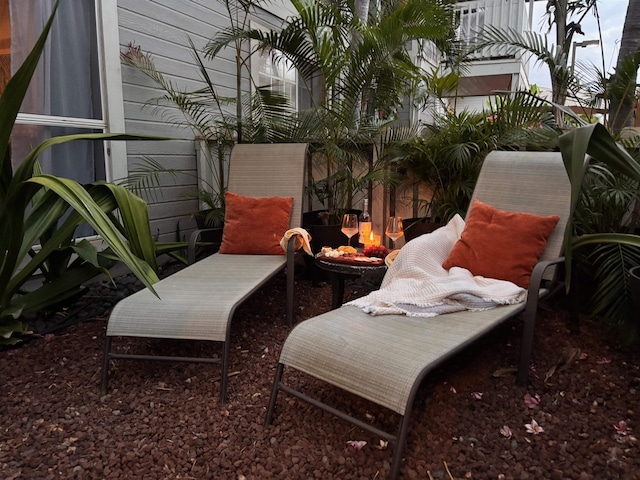 view of patio featuring a fire pit