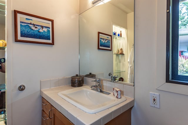 1195 Omaopio Rd Unit A, Kula, HI 96790 - bathroom featuring vanity