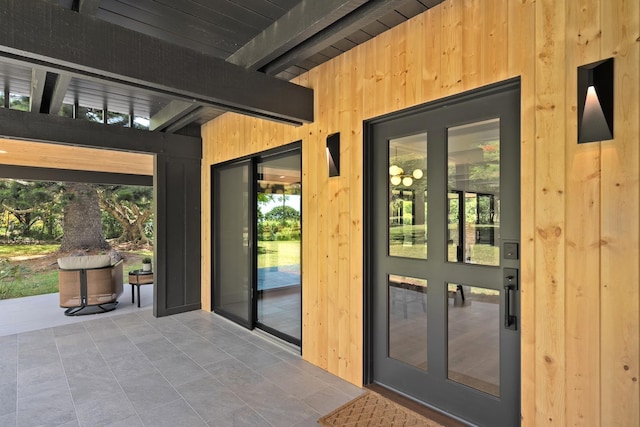 965 Hog Back Rd Unit 1, Haiku, HI 96708 - doorway to property with french doors