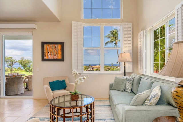3950 Kalai Waa St Unit R 103, Kihei, HI 96753 - living area featuring tile patterned flooring and a high ceiling