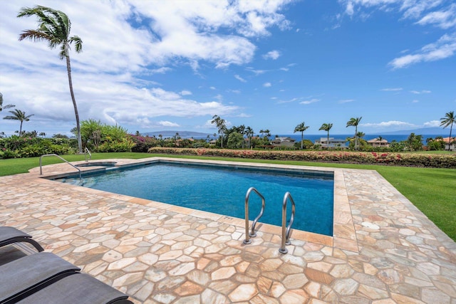 3950 Kalai Waa St Unit R 103, Kihei, HI 96753 - outdoor pool featuring a patio area and a lawn