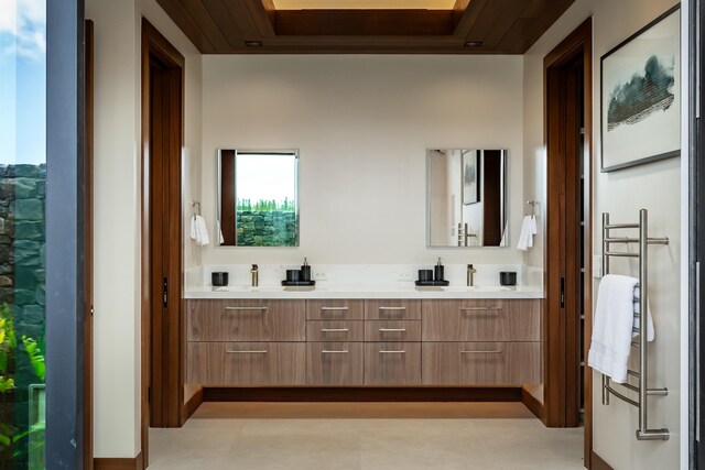 210 Naio Pl, Lahaina, HI 96761 - full bathroom featuring double vanity