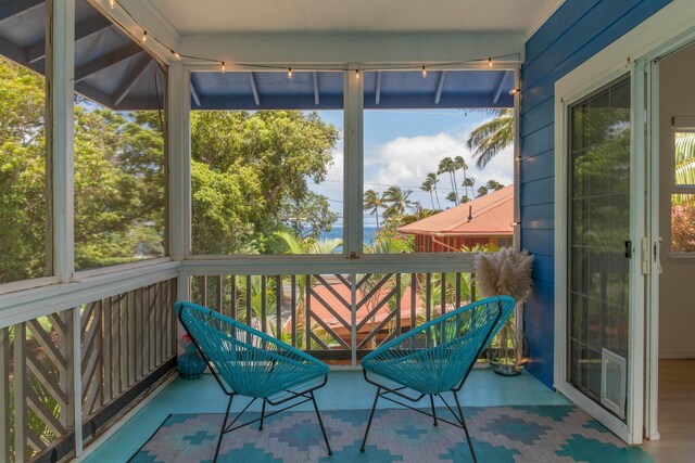 568 Hana Hwy Unit B, Paia, HI 96779 - view of sunroom / solarium