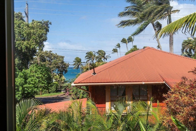 568 Hana Hwy Unit B, Paia, HI 96779 - exterior space with metal roof