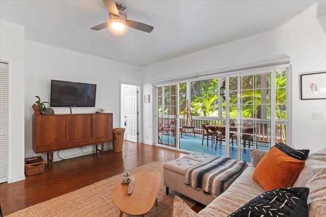 568 Hana Hwy Unit B, Paia, HI 96779 - living area featuring a ceiling fan