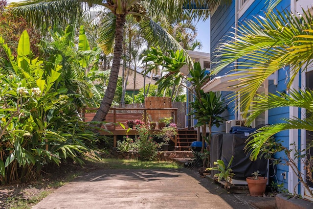 568 Hana Hwy Unit B, Paia, HI 96779 - view of patio / terrace