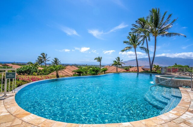 1387 Hihimanu St Unit 16, Kihei, HI 96753 - view of pool with an in ground hot tub and a mountain view