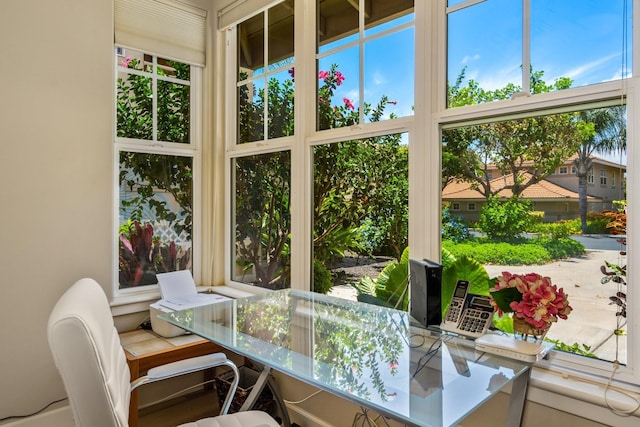 1387 Hihimanu St Unit 16, Kihei, HI 96753 - view of sunroom