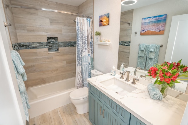 1299 Uluniu Rd Unit 106C, Kihei, HI 96753 - bathroom featuring shower / bath combo, vanity, and wood finished floors