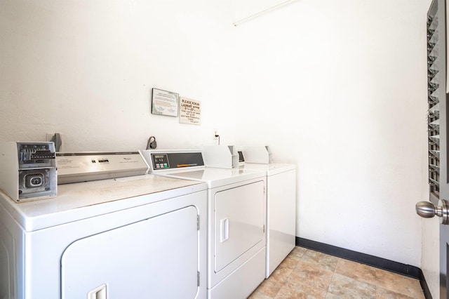 1299 Uluniu Rd Unit 106C, Kihei, HI 96753 - community laundry with independent washer and dryer and stone finish floors