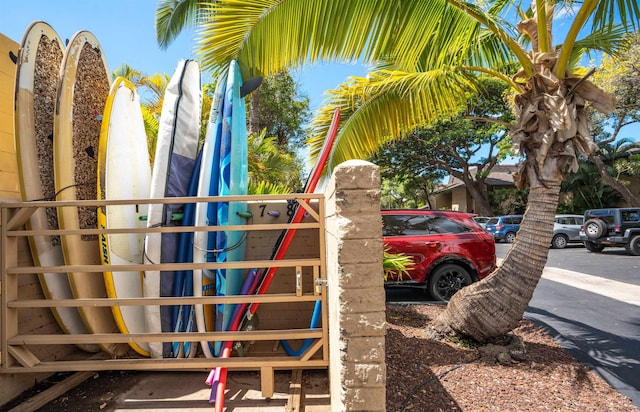 1299 Uluniu Rd Unit 106C, Kihei, HI 96753 - view of play area with a gate