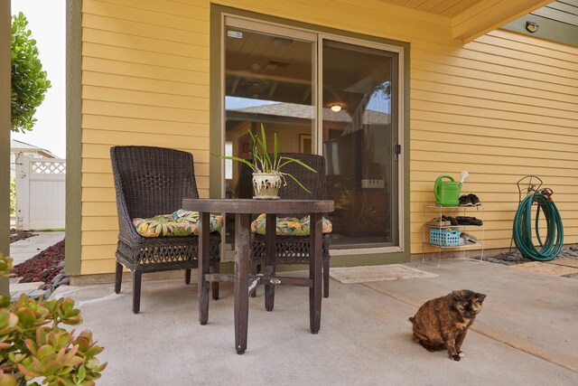 62 Meheu Cir, Kahului, HI 96732 - view of patio / terrace with fence