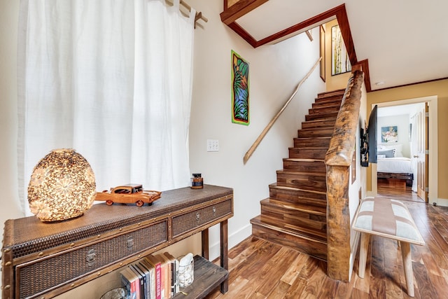 19 Hoku Pl, Paia, HI 96779 - stairs featuring wood finished floors and baseboards