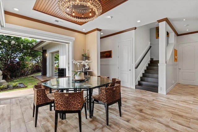 dining room featuring ornamental molding