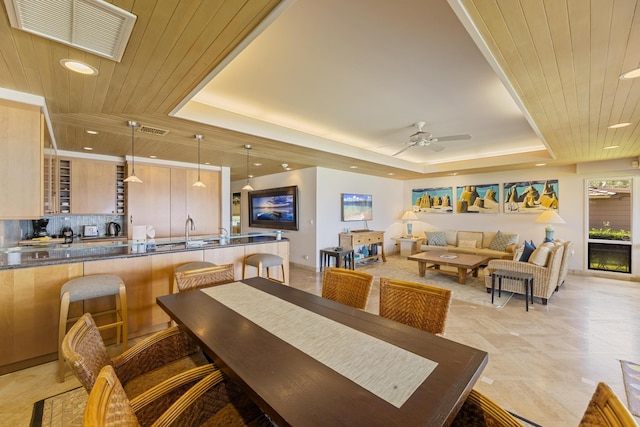 160 Pualei Dr Unit 160-4, Lahaina, HI 96761 - dining area with a tray ceiling, wooden ceiling, a ceiling fan, and recessed lighting