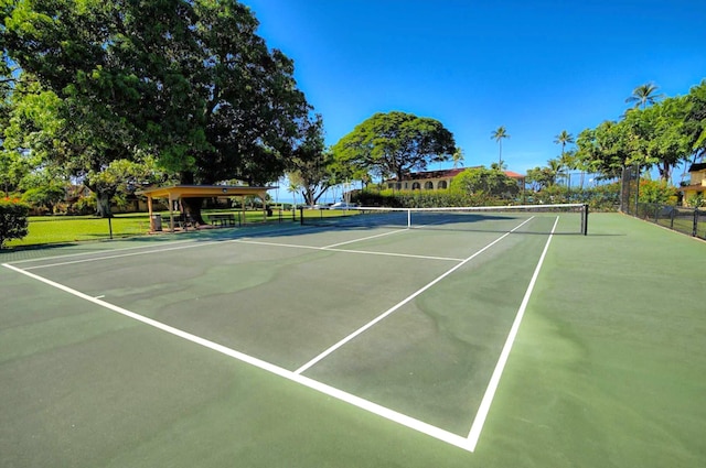 160 Pualei Dr Unit 160-4, Lahaina, HI 96761 - view of tennis court featuring fence