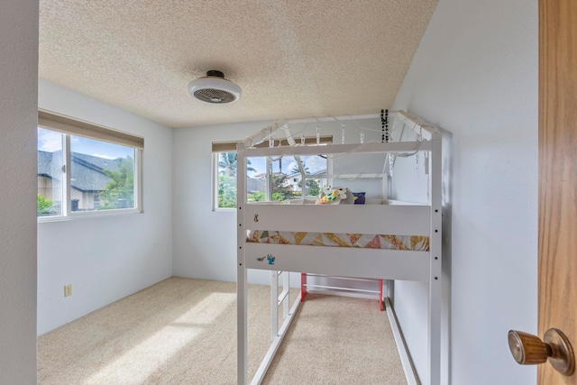 885 Haunani Pl, Wailuku, HI 96793 - bedroom with carpet and a textured ceiling