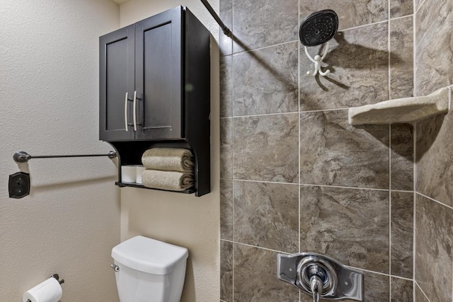 679 S Kihei Rd Unit D205, Kihei, HI 96753 - bathroom with toilet