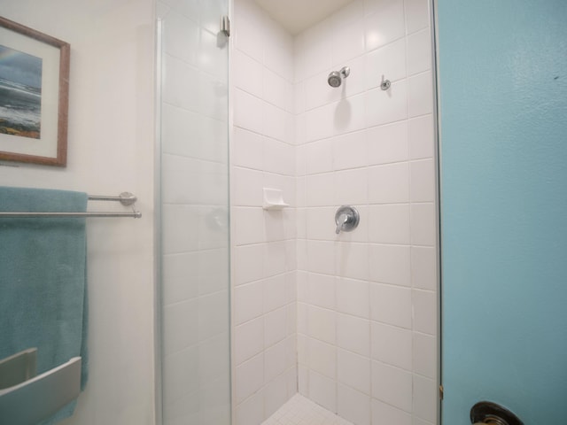 2777 S Kihei Rd Unit K-101, Kihei, HI 96753 - bathroom with a shower stall