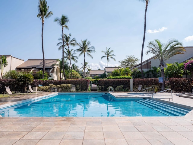 2777 S Kihei Rd Unit K-101, Kihei, HI 96753 - view of community pool