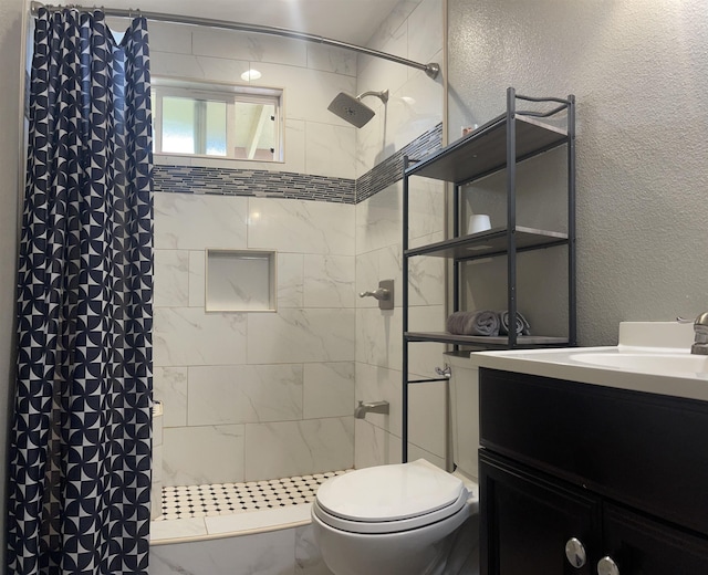 bathroom featuring a shower with shower curtain, vanity, and toilet