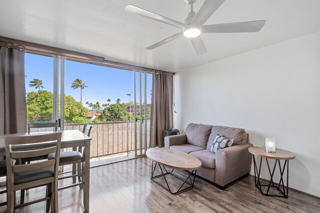 3660 Lower Honoapiilani Rd Unit 306, Lahaina, HI 96761 - living area featuring ceiling fan and wood finished floors