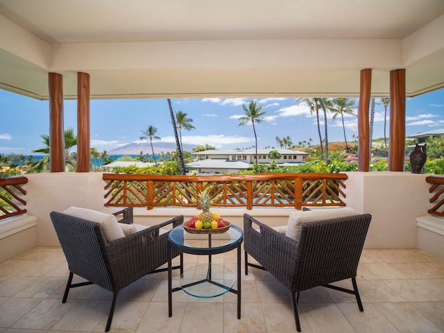 view of patio with outdoor lounge area