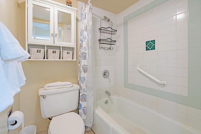 full bathroom with toilet and shower / tub combo