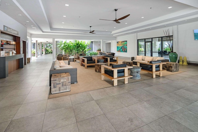 common area featuring recessed lighting