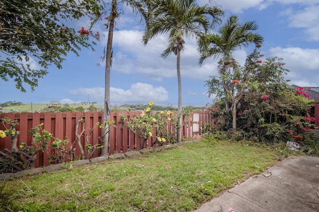 view of yard with fence