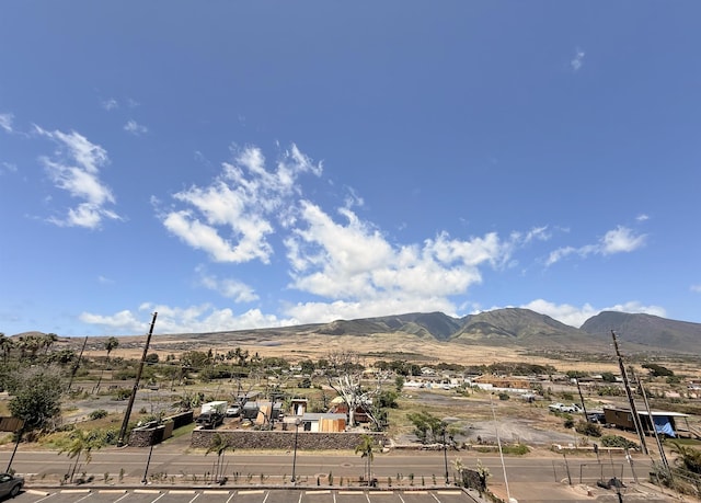 475 Front St Unit 308, Lahaina, HI 96761 - view of mountain background