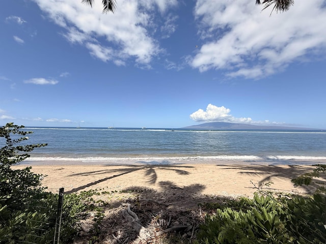 475 Front St Unit 308, Lahaina, HI 96761 - water view featuring nearby beach