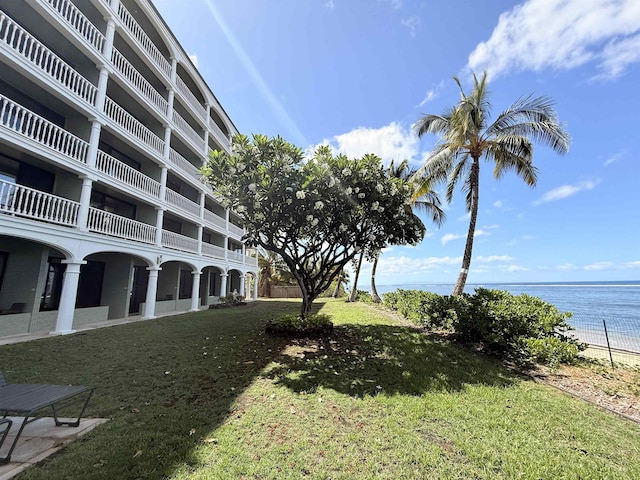 475 Front St Unit 308, Lahaina, HI 96761 - view of green lawn featuring a water view