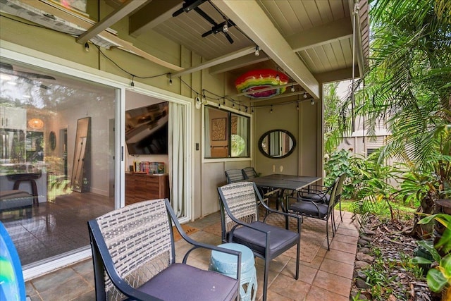 4435 Lower Honoapiilani Rd Unit 142, Lahaina, HI 96761 - view of patio / terrace with outdoor dining space and a ceiling fan