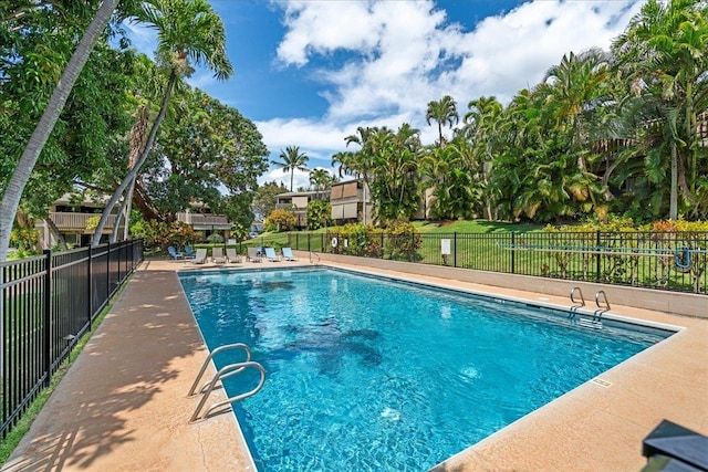 4435 Lower Honoapiilani Rd Unit 142, Lahaina, HI 96761 - view of pool