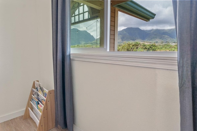 interior details featuring baseboards