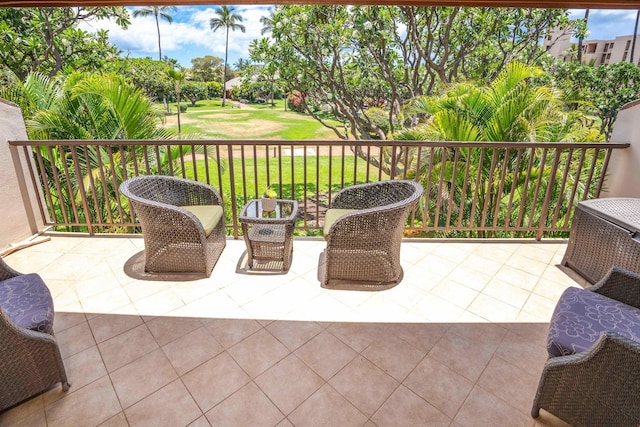 811 S Kihei Rd Unit 2H, Kihei, HI 96753 - view of patio featuring view of golf course