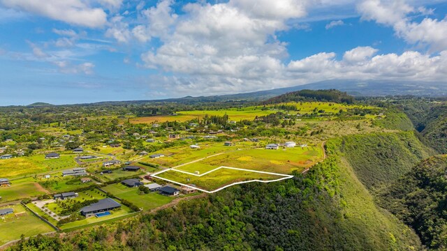 988 Auwaha St, Haiku, HI 96708