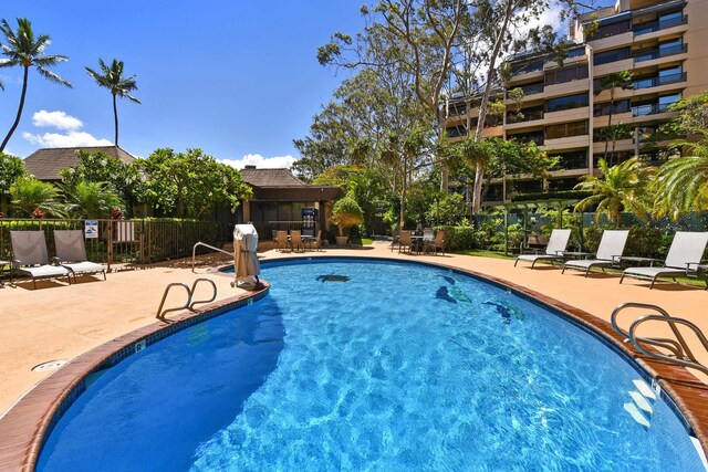 4327 Lower Honoapiilani Rd Unit 207B, Lahaina, HI 96761 - view of pool with a patio area