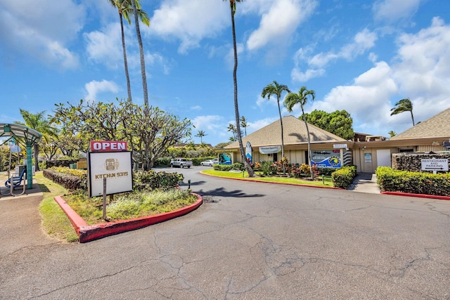 120 Hui Rd F E16, Lahaina, HI 96761 - view of asphalt road with curbs