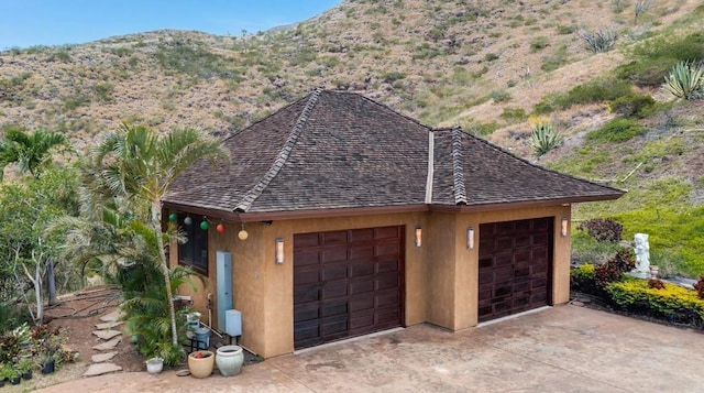 garage with a mountain view