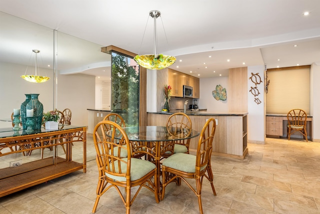 dining room with an inviting chandelier